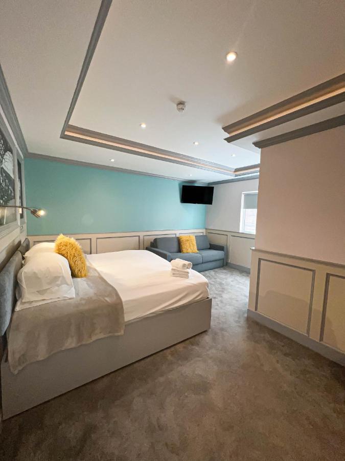 Hotel Station 3*